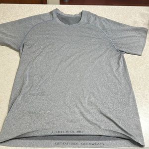 Men’s Lululemon Workout Tshirt
